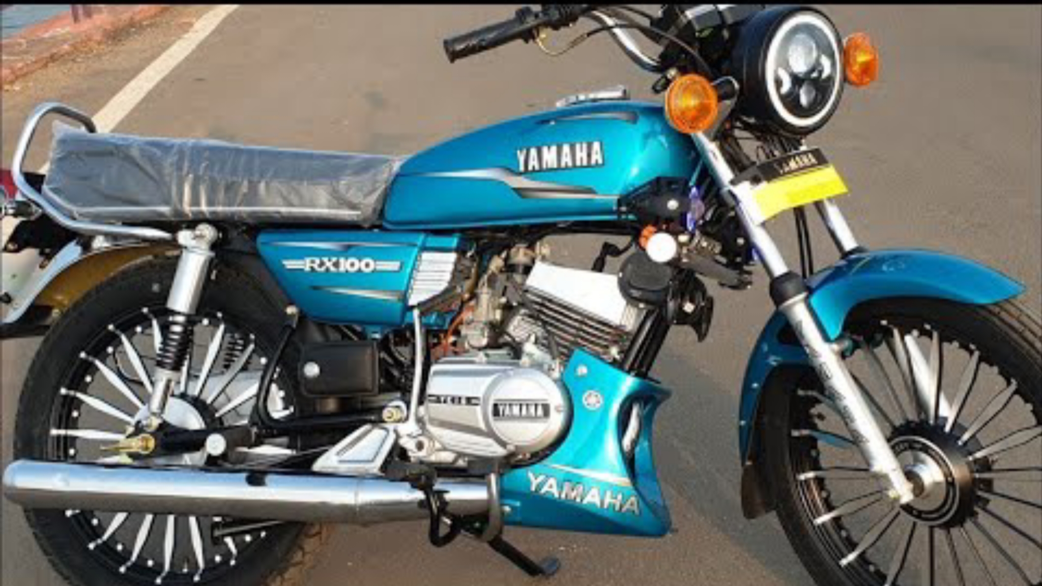 Yamaha RX100 Bike 2025